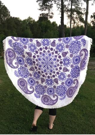 Paisley Printed Round Blanket