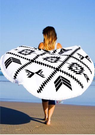 Geometric Printed Round Beach Blanket