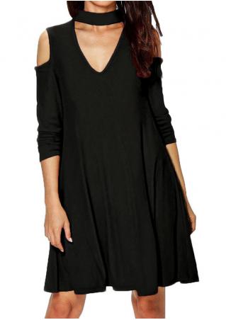 Solid Hollow out Casual Dress with Choker Detail