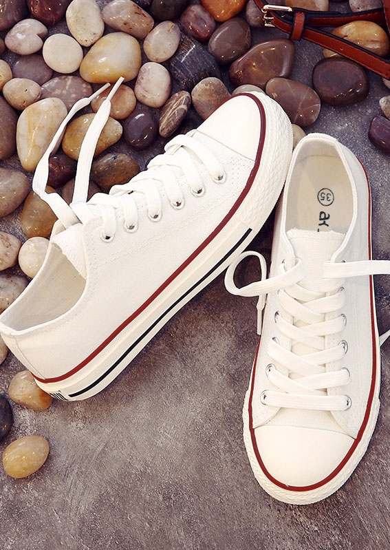 Sneakers Letter Lace Up Canvas Sneakers in White. Size: 41