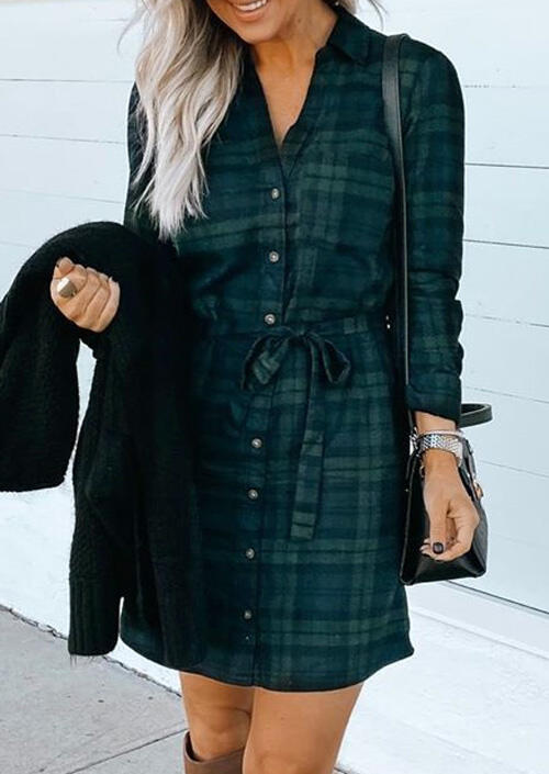Mini Dresses Plaid Button Turn-Down Collar Mini Dress with Belt in Green. Size: M
Mini Dresses Plaid Button Turn-Down Collar Mini Dress with Belt in Green. Size: M