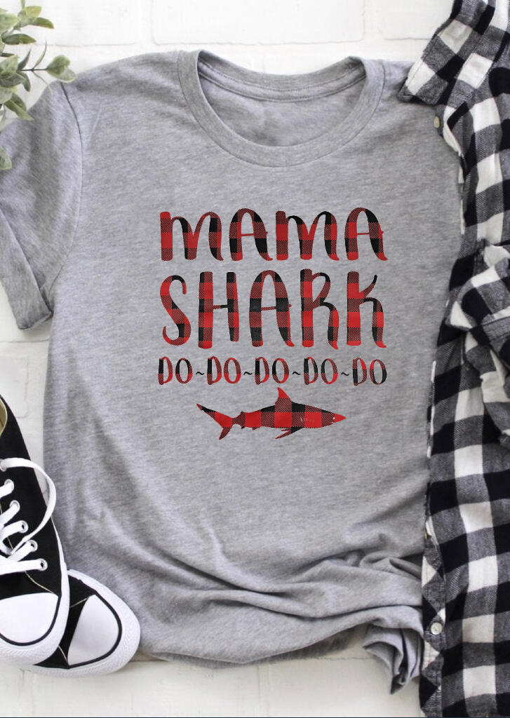 Tees T-shirts Mama Shark Dododododo Plaid Printed T-Shirt Tee - Gray. Size: S,M,,XL
Tees T-shirts Mama Shark Dododododo Plaid Printed T-Shirt Tee - Gray. Size: S,M,,XL