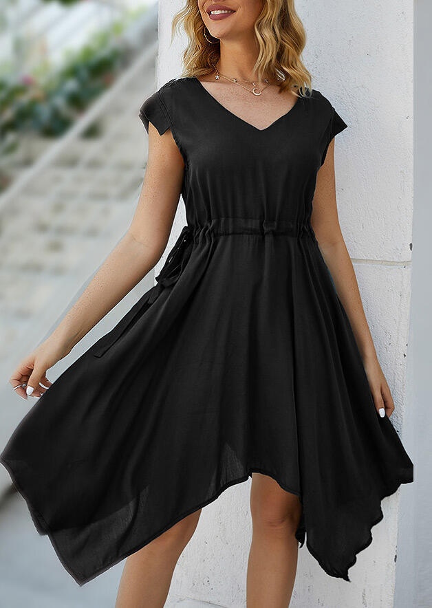 Casual Dresses Irregular Drawstring Casual Dress without Necklace in Black. Size: S,M,L