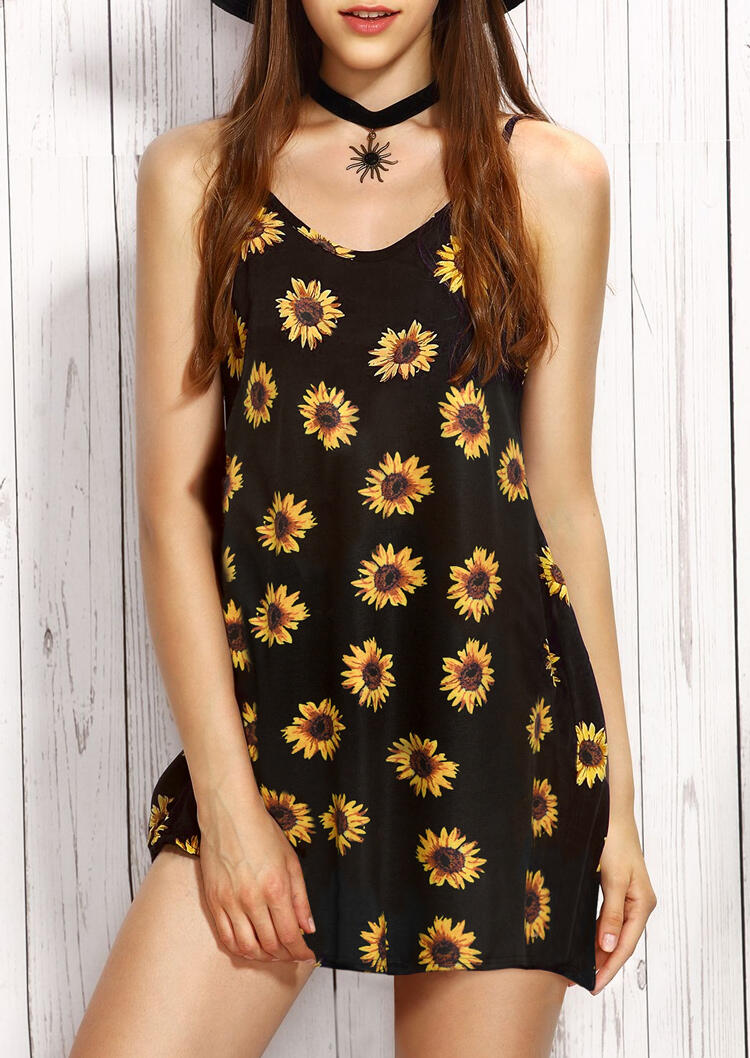 Mini Dresses Sunflower Spaghetti Strap Mini Dress without Necklace in Black. Size: ,M,XL
Mini Dresses Sunflower Spaghetti Strap Mini Dress without Necklace in Black. Size: ,M,XL