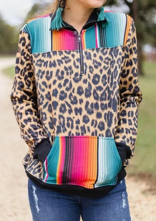 Sweatshirts Leopard Serape Striped Kangaroo Pocket Zipper Collar Sweatshirt in Leopard. Size
Sweatshirts Leopard Serape Striped Kangaroo Pocket Zipper Collar Sweatshirt in Leopard. Size
