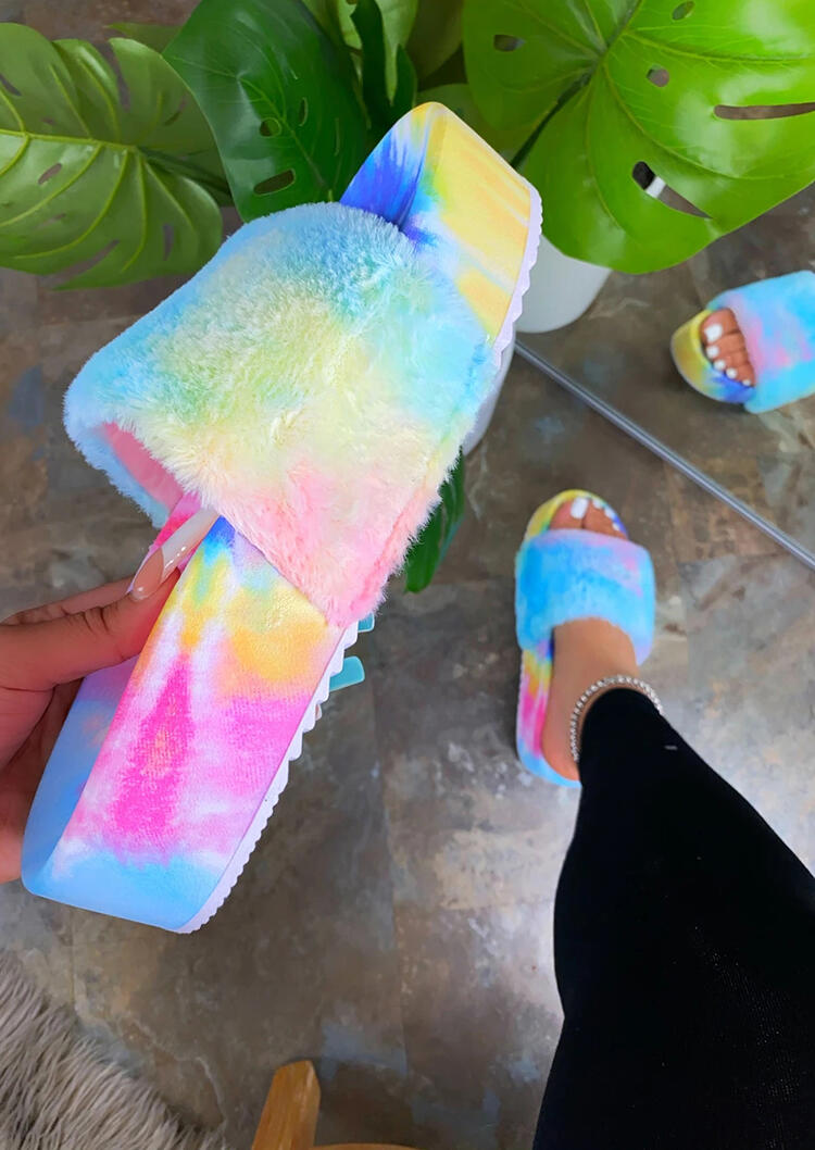 Slippers Presale - Tie Dye Slip On Platform Slippers in Multicolor. Size: ,38,39,40,41
Slippers Presale - Tie Dye Slip On Platform Slippers in Multicolor. Size: ,38,39,40,41