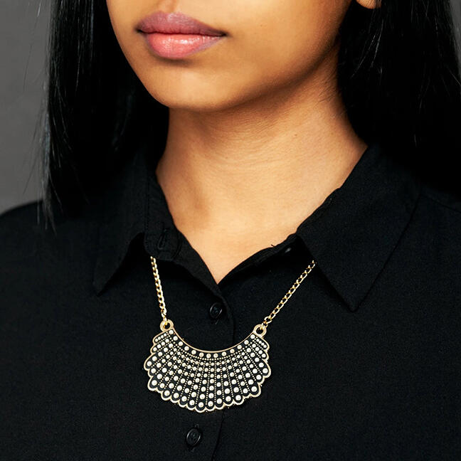 XL Edition Asymmetric Pendant Dissent Collar Alloy Necklace, Gold;silver, 486589
XL Edition Asymmetric Pendant Dissent Collar Alloy Necklace, Gold;silver, 486589