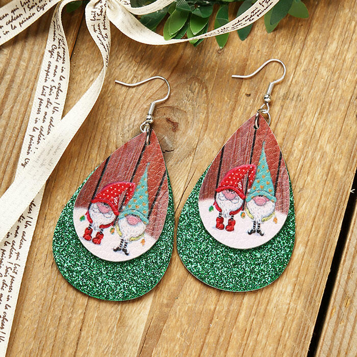 Christmas Gnomies Sequined Dual-Layered Leather Earrings, Green;red, 487258
Christmas Gnomies Sequined Dual-Layered Leather Earrings, Green;red, 487258