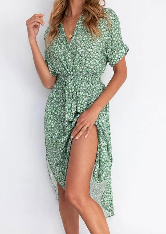 Casual Dresses Floral Button Tie Elastic Waist Slit Casual Dress in Green. Size
Casual Dresses Floral Button Tie Elastic Waist Slit Casual Dress in Green. Size