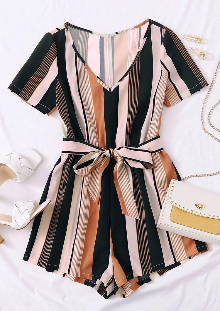 Jumpsuits & Rompers Striped Zipper Short Sleeve V-Neck Romper in Stripe. Size: ,XL
Jumpsuits & Rompers Striped Zipper Short Sleeve V-Neck Romper in Stripe. Size: ,XL