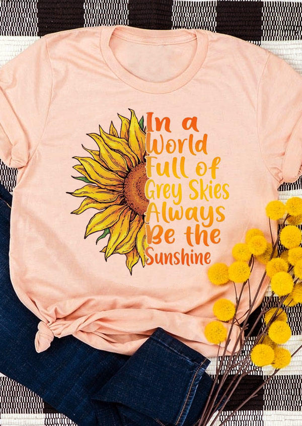 T-shirts Tees In A World Full Of Grey Skies Sunflower T-Shirt Tee in Light Pink. Size: ,M
T-shirts Tees In A World Full Of Grey Skies Sunflower T-Shirt Tee in Light Pink. Size: ,M