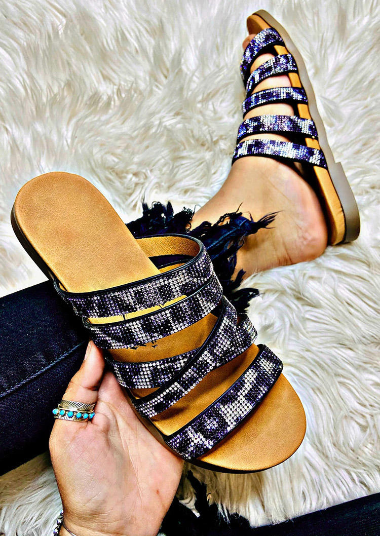 Slippers Leopard Rhinestone Glitter Hollow Out Band Slip On Slippers in Multicolor. Size: ,38,39,40,41,42,43
Slippers Leopard Rhinestone Glitter Hollow Out Band Slip On Slippers in Multicolor. Size: ,38,39,40,41,42,43
