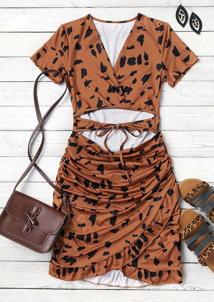 Bodycon Dresses Leopard Ruffled Hollow Out Tie V-Neck Bodycon Dress in Leopard. Size
Bodycon Dresses Leopard Ruffled Hollow Out Tie V-Neck Bodycon Dress in Leopard. Size