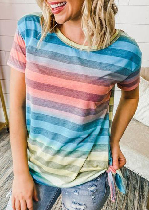 Blouses Colorful Gradient Striped Tie O-Neck Blouse in Multicolor. Size: ,M,L,XL
Blouses Colorful Gradient Striped Tie O-Neck Blouse in Multicolor. Size: ,M,L,XL