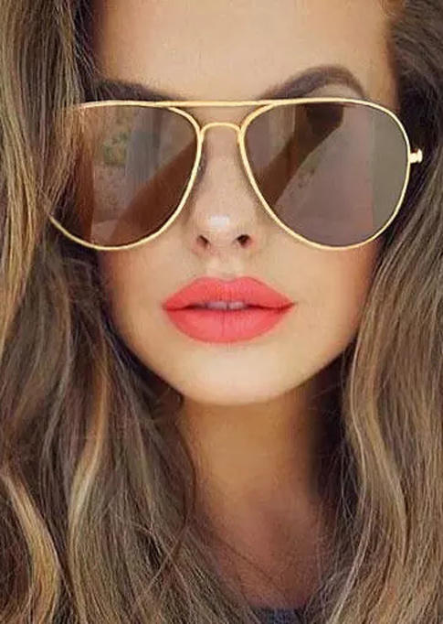 Sunglasses Vintage Round Lens Full Frame Aviator Sunglasses in Black,Brown. Size
Sunglasses Vintage Round Lens Full Frame Aviator Sunglasses in Black,Brown. Size
