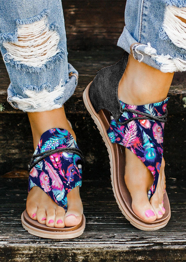 Sandals Colorful Feather Zipper Thong Flat Sandals in Multicolor. Size: ,38,39,40,41
Sandals Colorful Feather Zipper Thong Flat Sandals in Multicolor. Size: ,38,39,40,41