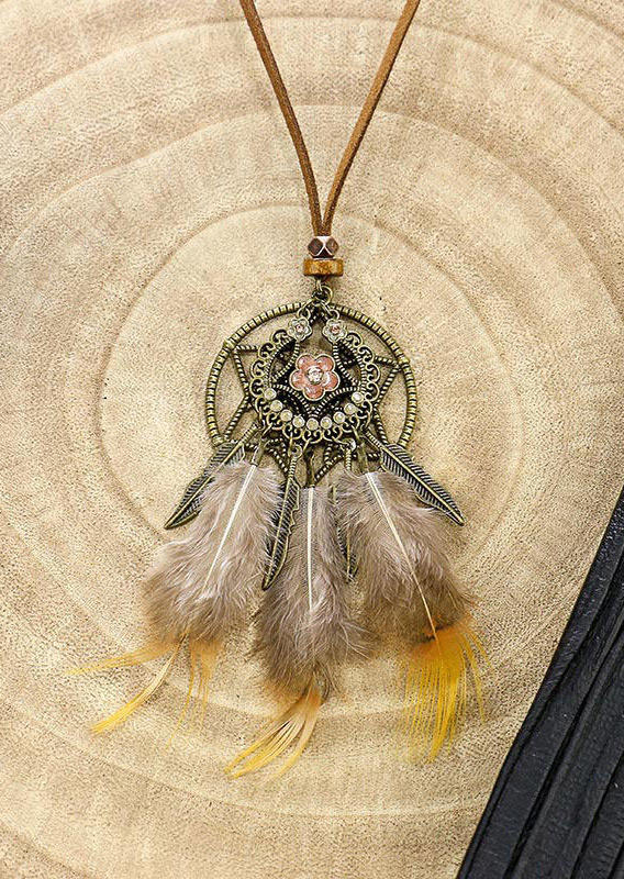 Necklaces Vintage Hollow Out Geometric Feather Pendant Sweater Necklace in Pattern1,Pattern2. Size
Necklaces Vintage Hollow Out Geometric Feather Pendant Sweater Necklace in Pattern1,Pattern2. Size