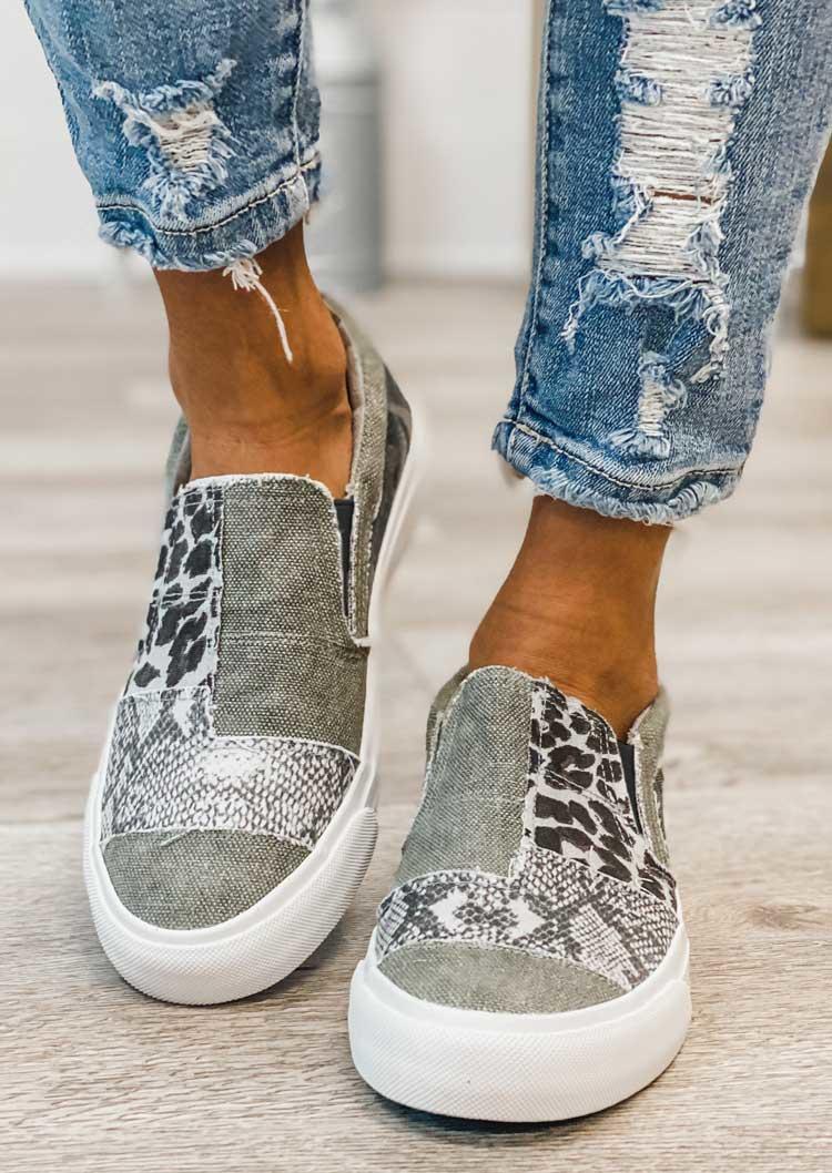 Sneakers Leopard Snake Skin Camouflage Splicing Flat Canvas Sneakers in Gray. Size: ,38
Sneakers Leopard Snake Skin Camouflage Splicing Flat Canvas Sneakers in Gray. Size: ,38