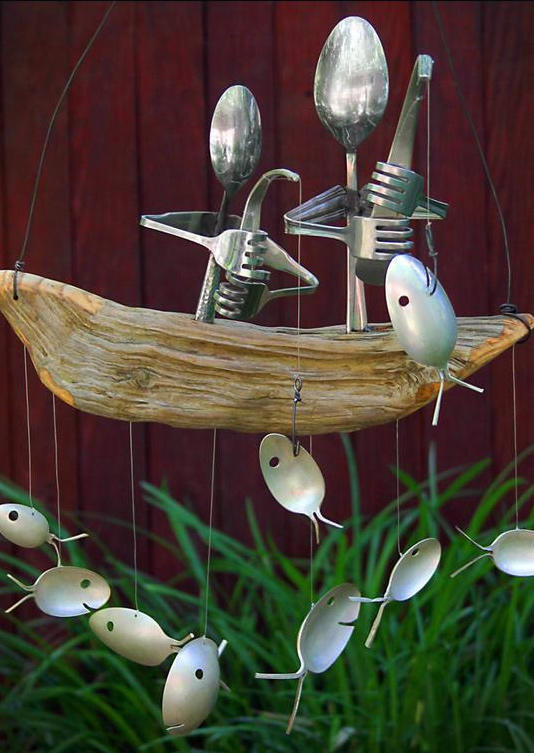 Cool Gadgets Fishing Man Spoon Fish Sculpture Wind Chime in Pattern2. Size
Cool Gadgets Fishing Man Spoon Fish Sculpture Wind Chime in Pattern2. Size