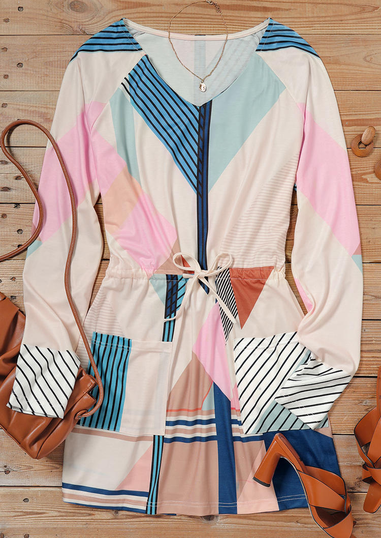 Mini Dresses Striped Geometric Drawstring Pocket Mini Dress in Multicolor. Size: L
Mini Dresses Striped Geometric Drawstring Pocket Mini Dress in Multicolor. Size: L