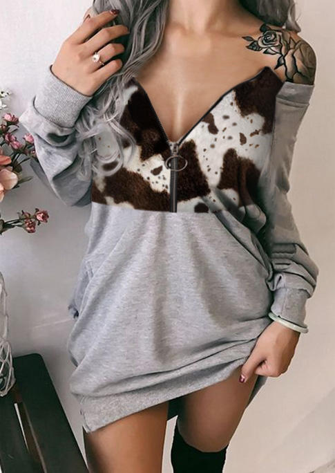 Mini Dresses Cow Splicing Zipper Collar Mini Dress in Gray. Size: ,M,L,XL 
Mini Dresses Cow Splicing Zipper Collar Mini Dress in Gray. Size: ,M,L,XL