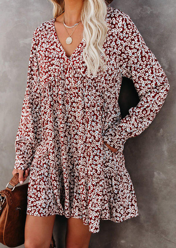 Mini Dresses Floral Long Sleeve V-Neck Mini Dress in Brick Red. Size: ,M,L,XL
Mini Dresses Floral Long Sleeve V-Neck Mini Dress in Brick Red. Size: ,M,L,XL