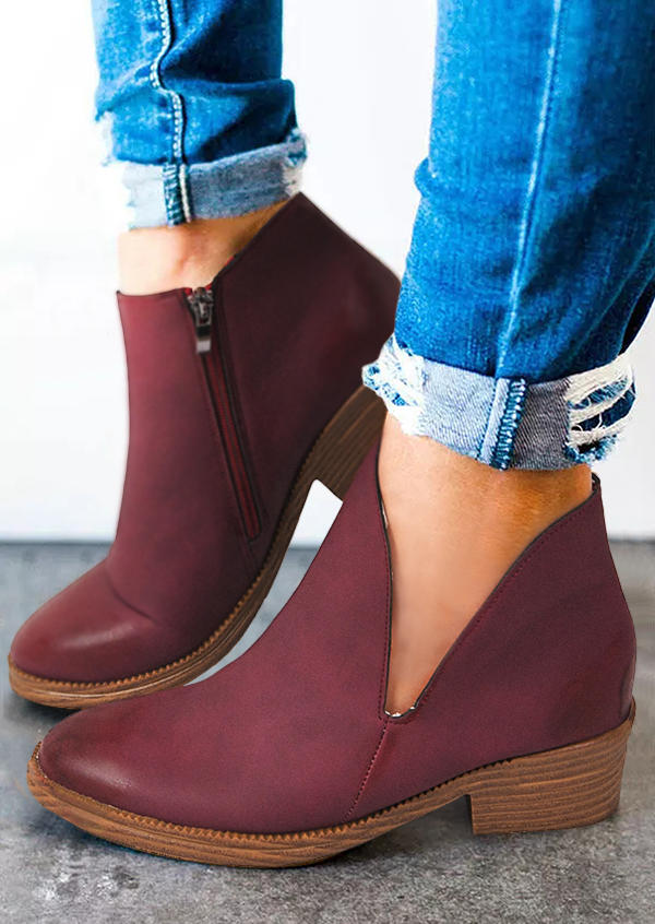 Boots Zipper Round Toe Heeled Ankle Boots in Burgundy. Size: ,38,39,40,41
Boots Zipper Round Toe Heeled Ankle Boots in Burgundy. Size: ,38,39,40,41