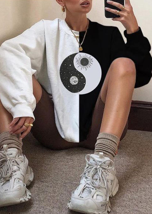 Sweatshirts Sun And Moon Color Block Pullover Sweatshirt in Multicolor. Size: ,M,L,XL
Sweatshirts Sun And Moon Color Block Pullover Sweatshirt in Multicolor. Size: ,M,L,XL