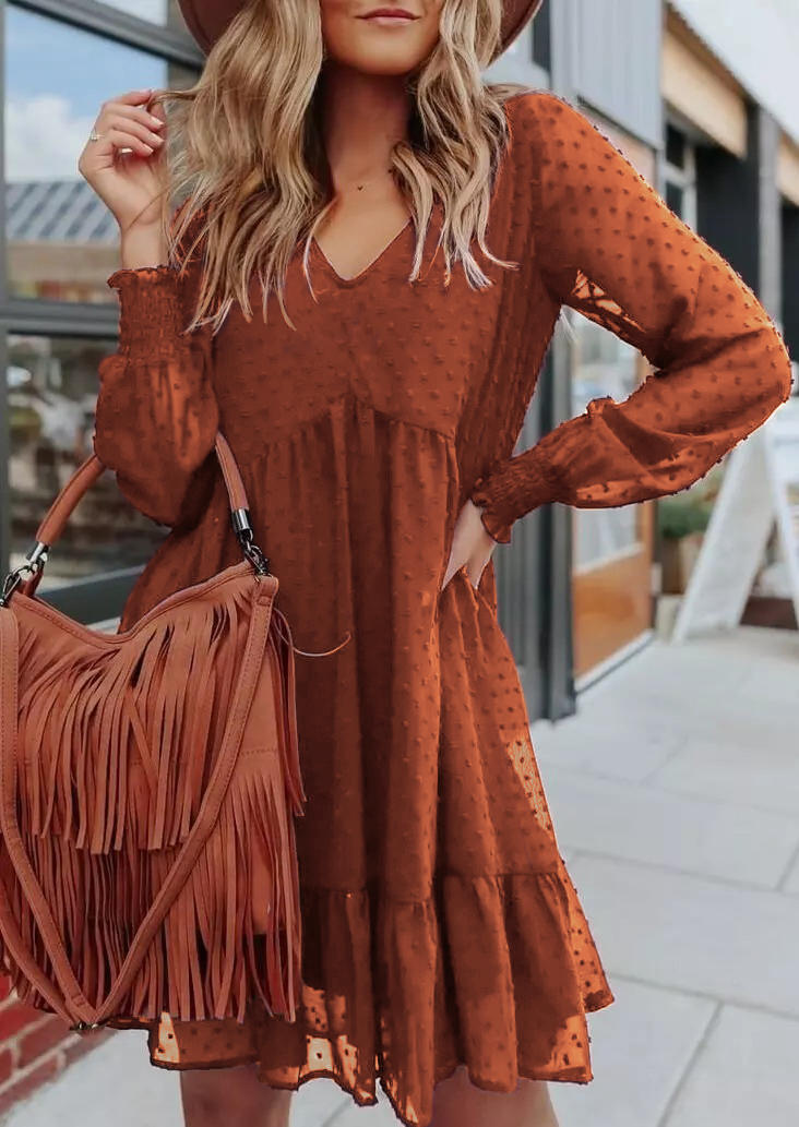 Mini Dresses Ruffled Dotted Long Sleeve V-Neck Mini Dress in Burgundy. Size
Mini Dresses Ruffled Dotted Long Sleeve V-Neck Mini Dress in Burgundy. Size