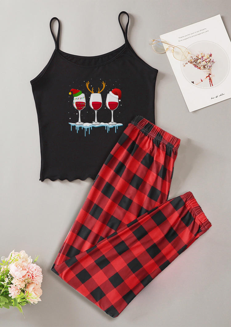Sleepwear Christmas Wine Glass Camisole And Buffalo Plaid Pants Pajamas Set in Black. Size: ,M,L,XL
Sleepwear Christmas Wine Glass Camisole And Buffalo Plaid Pants Pajamas Set in Black. Size: ,M,L,XL
