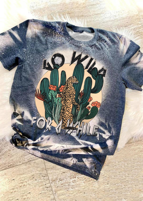 T-shirts Tees Go Wild For A While Cactus Leopard Bleached T-Shirt Tee in Blue. Size
T-shirts Tees Go Wild For A While Cactus Leopard Bleached T-Shirt Tee in Blue. Size