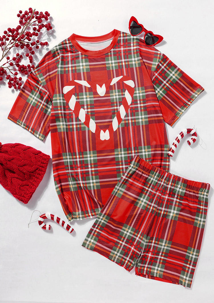 Sleepwear Plaid Candy Love Heart T-Shirt Tee And Shorts Pajamas Set in Red. Size: ,M,L,XL
Sleepwear Plaid Candy Love Heart T-Shirt Tee And Shorts Pajamas Set in Red. Size: ,M,L,XL