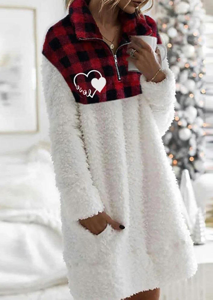 Mini Dresses Pocket Buffalo Plaid Love Heart Flannel Mini Dress in White. Size: ,M,L,XL
Mini Dresses Pocket Buffalo Plaid Love Heart Flannel Mini Dress in White. Size: ,M,L,XL
