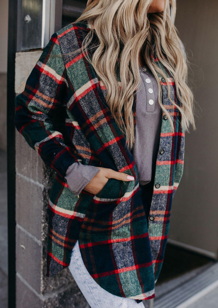 Cardigans Plaid Pocket Button Long Sleeve Cardigan in Plaid. Size: ,M,L,XL
Cardigans Plaid Pocket Button Long Sleeve Cardigan in Plaid. Size: ,M,L,XL