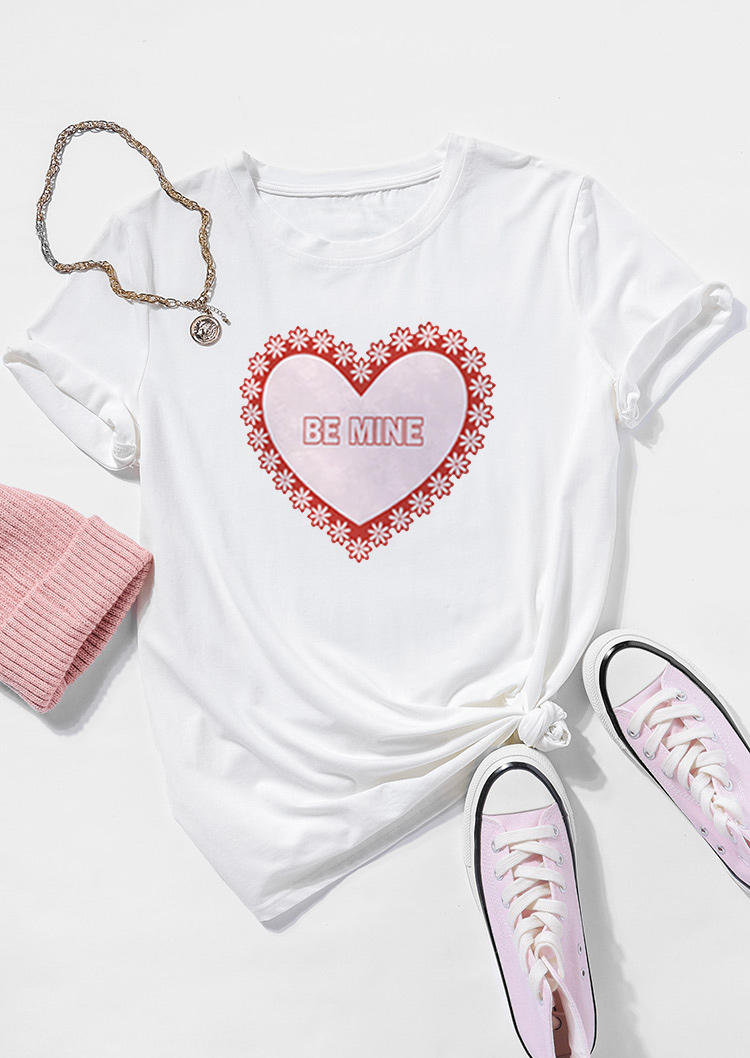 T-shirts Tees Valentine Be Mine Heart Floral T-Shirt Tee in White. Size: ,M,L,XL
T-shirts Tees Valentine Be Mine Heart Floral T-Shirt Tee in White. Size: ,M,L,XL