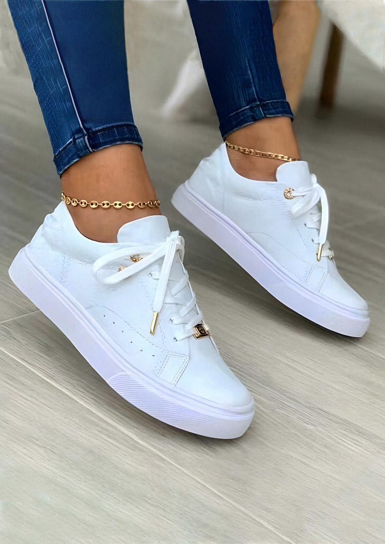 Sneakers Lace Up Round Toe Flat Sneakers in White. Size: ,38,39,40,41