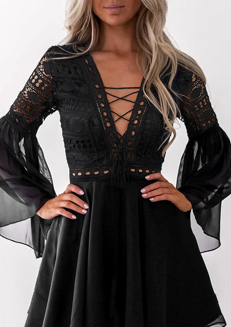 Mini Dresses Lace Splicing Chiffon Tassel Lace Up Mini Dress in Black. Size: ,M,L
Mini Dresses Lace Splicing Chiffon Tassel Lace Up Mini Dress in Black. Size: ,M,L