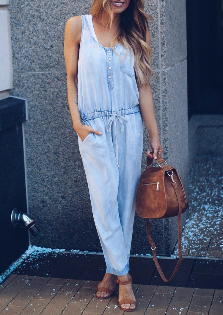 Jumpsuits & Rompers Pocket Button Drawstring Denim Jumpsuit in Light Blue. Size: ,M,L,XL
Jumpsuits & Rompers Pocket Button Drawstring Denim Jumpsuit in Light Blue. Size: ,M,L,XL