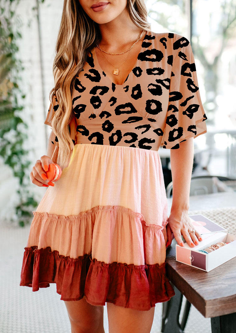 Mini Dresses Leopard Color Block Ruffled Mini Dress in Multicolor. Size: ,M,L,XL
Mini Dresses Leopard Color Block Ruffled Mini Dress in Multicolor. Size: ,M,L,XL