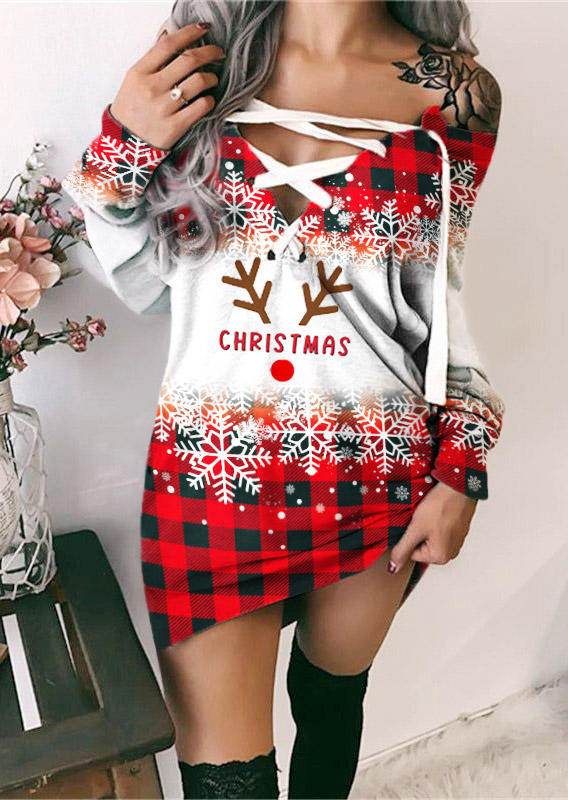 Mini Dresses Christmas Snowflake Gradient Plaid Mini Dress in Red. Size: L,M,,XL
Mini Dresses Christmas Snowflake Gradient Plaid Mini Dress in Red. Size: L,M,,XL