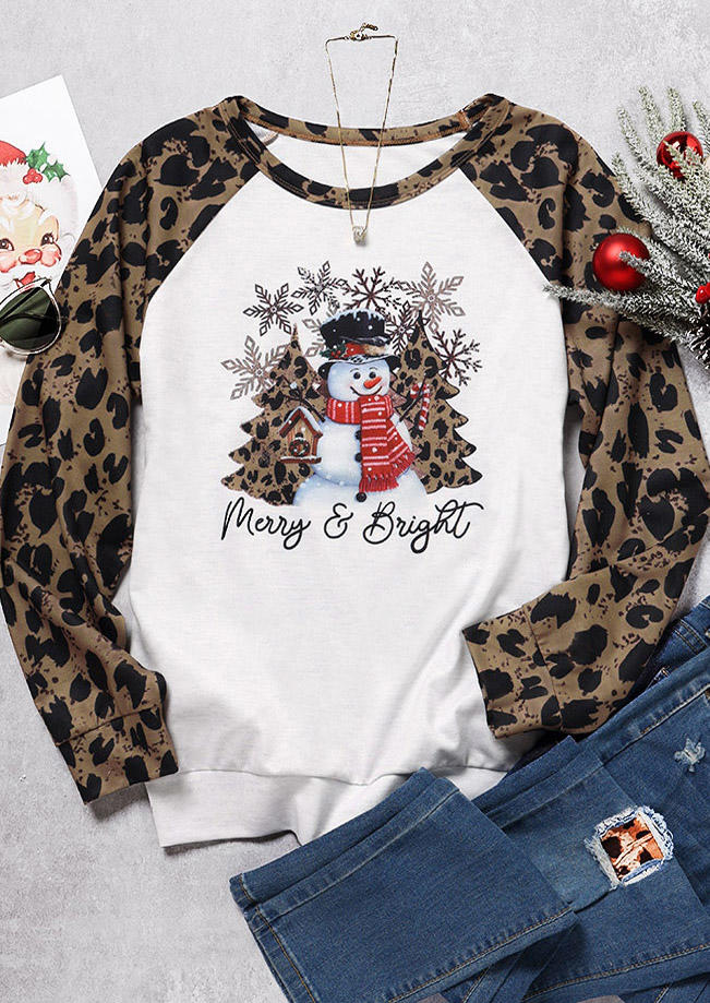 Sweatshirts Christmas Merry & Bright Leopard Snowman Snowflake Sweatshirt in Multicolor. Size
Sweatshirts Christmas Merry & Bright Leopard Snowman Snowflake Sweatshirt in Multicolor. Size