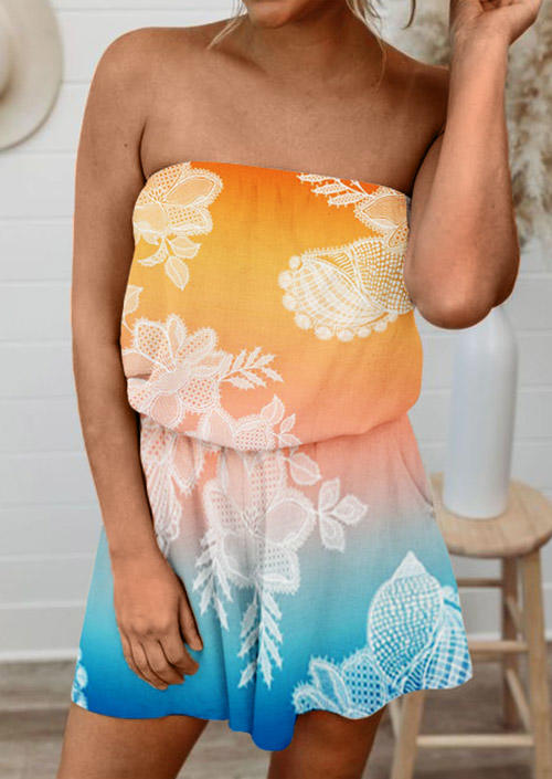 Jumpsuits & Rompers Shell Conch Floral Gradient Strapless Bandeau Romper in Multicolor. Size: M
Jumpsuits & Rompers Shell Conch Floral Gradient Strapless Bandeau Romper in Multicolor. Size: M