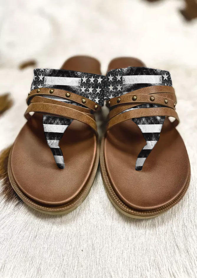Slippers American Flag Rivets Flip Flops Slippers in Black. Size: ,38,39,40,41,42,43
Slippers American Flag Rivets Flip Flops Slippers in Black. Size: ,38,39,40,41,42,43