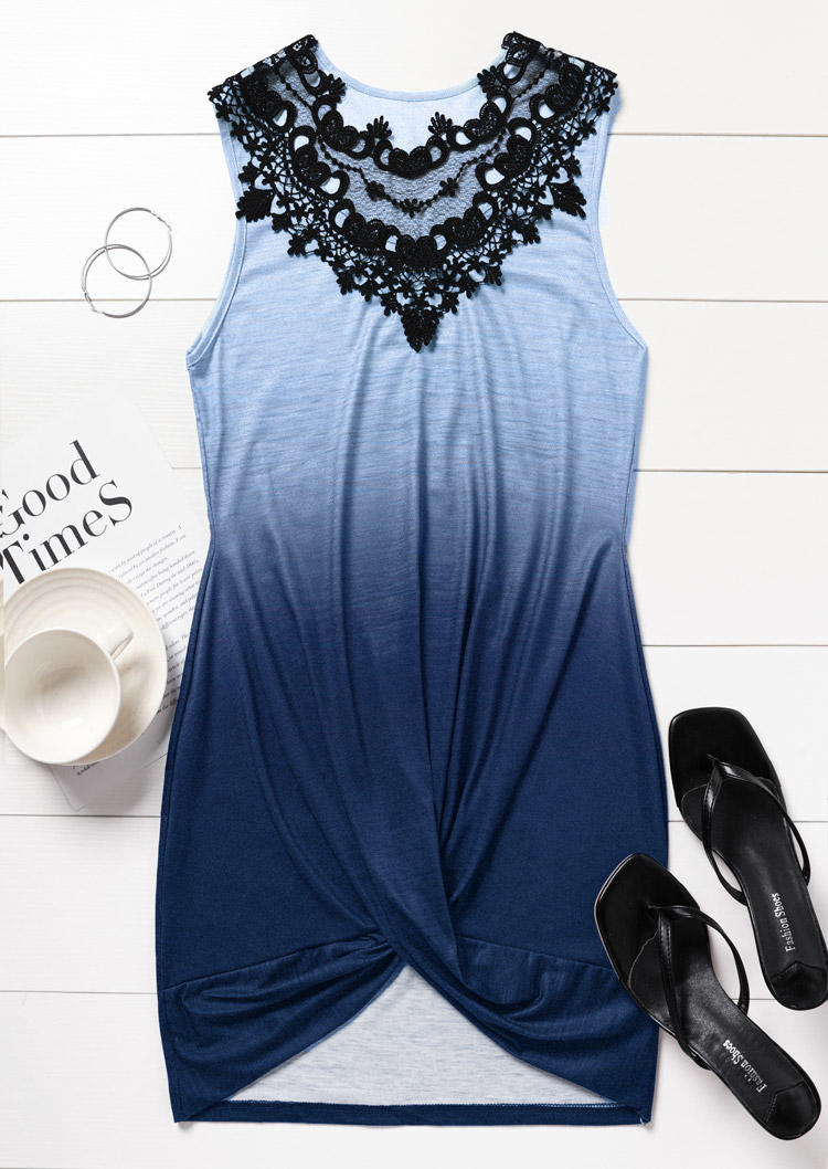 Mini Dresses Lace Splicing Gradient Ruffled Criss-Cross Mini Dress in Multicolor. Size: L,M
Mini Dresses Lace Splicing Gradient Ruffled Criss-Cross Mini Dress in Multicolor. Size: L,M
