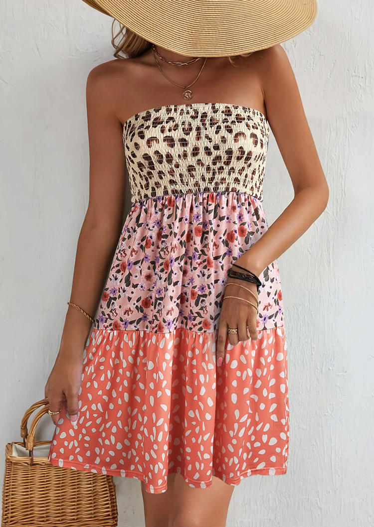 Mini Dresses Leopard Floral Color Block Ruffled Strapless Mini Dress in Multicolor. Size: L,M
Mini Dresses Leopard Floral Color Block Ruffled Strapless Mini Dress in Multicolor. Size: L,M
