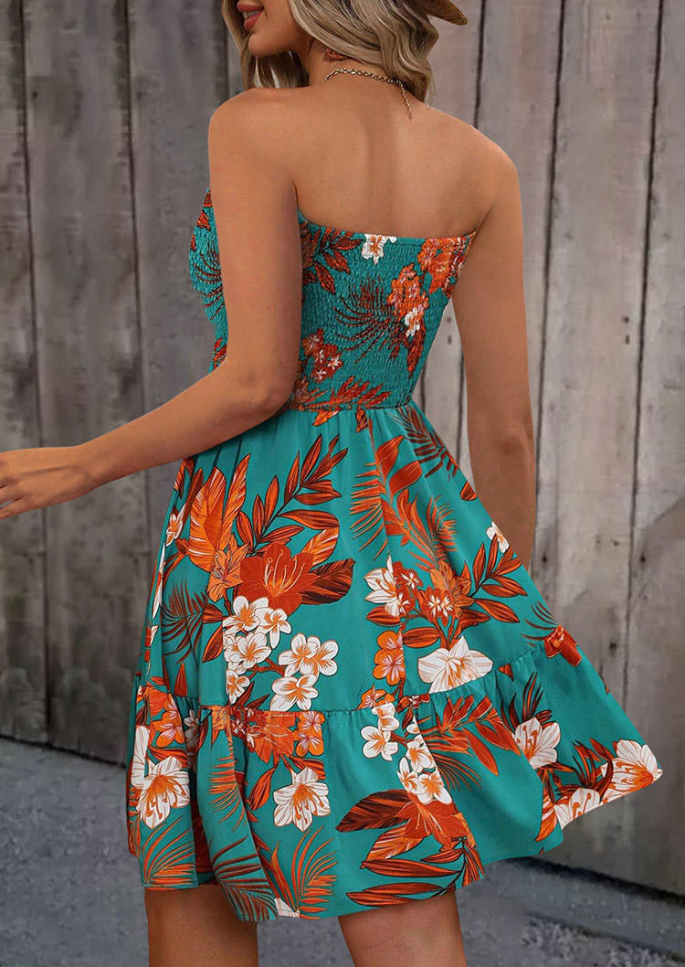 Mini Dresses Floral Leaf Smocked Strapless Bandeau Mini Dress in Multicolor. Size: L,M,,XL
Mini Dresses Floral Leaf Smocked Strapless Bandeau Mini Dress in Multicolor. Size: L,M,,XL