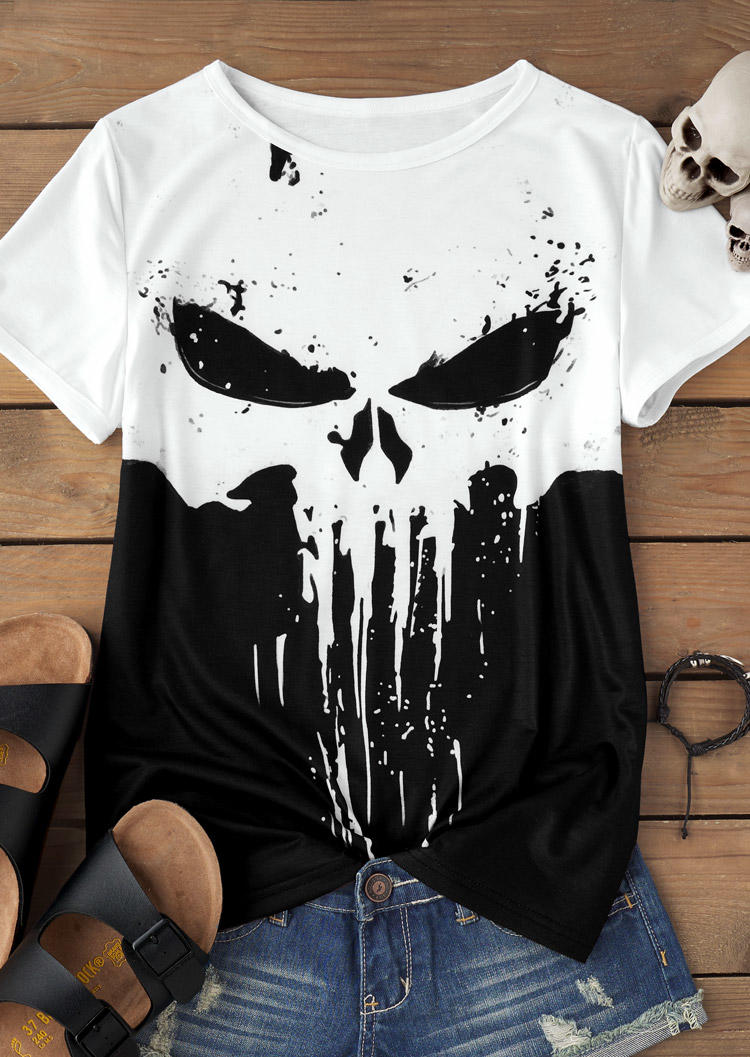 T-shirts Tees Halloween Darkness Skull T-Shirt Tee in Multicolor. Size: L,M,,XL
T-shirts Tees Halloween Darkness Skull T-Shirt Tee in Multicolor. Size: L,M,,XL