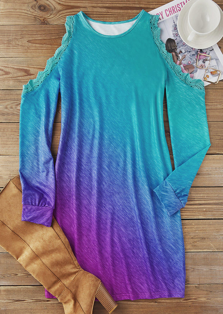 Sweatshirt Dresses Gradient Lace Cold Shoulder Sweatshirt Dress in Multicolor. Size: L,M
Sweatshirt Dresses Gradient Lace Cold Shoulder Sweatshirt Dress in Multicolor. Size: L,M