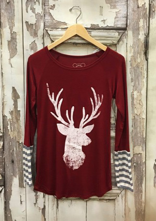 

Tees T-shirts Christmas Reindeer Striped Splicing T-Shirt in Burgundy. Size