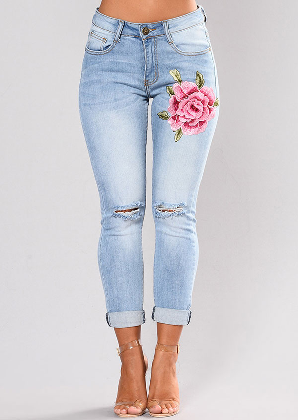 Embroidery Ripped Hollow Out Jeans - Fairyseason